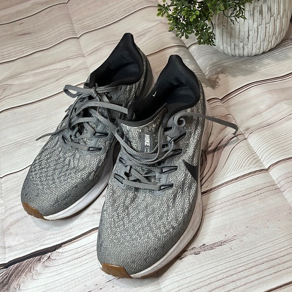 Zapatos deportivos de caballero Nike - Picture 2 of 16